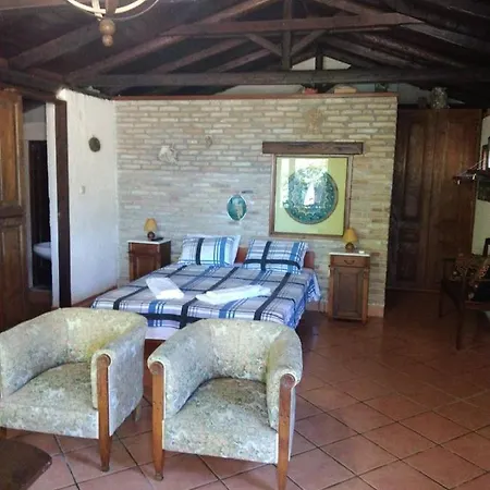 εξοχικη Hotel Katakolo